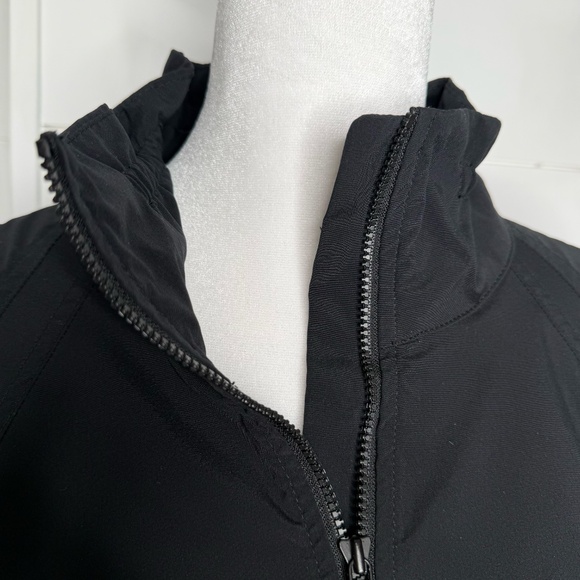 Athleta Advantage Poplin Jacket Ruffle Collar Black Size Large - Picture 6 of 8